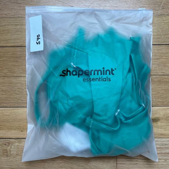 NEW Shapermint Women's M Swim Ruffled Bikini Top Green Bathing Suit Summer Beach - Picture 10 of 10